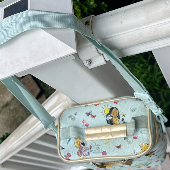 Disney animators collect matching lunch box - Picture 6 of 10